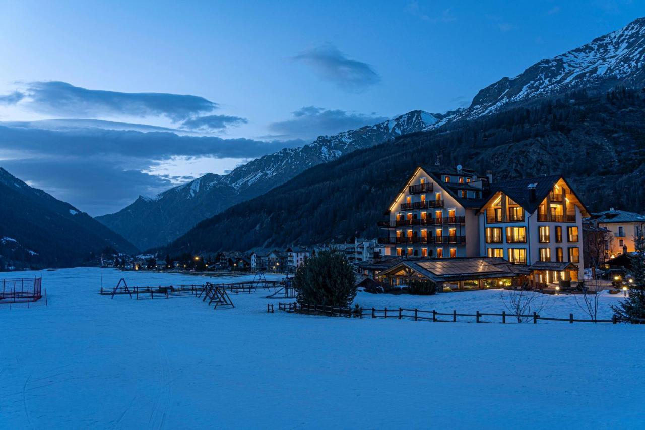 Hotel Sant'Orso - Mountain Lodge&Spa Cogne Buitenkant foto