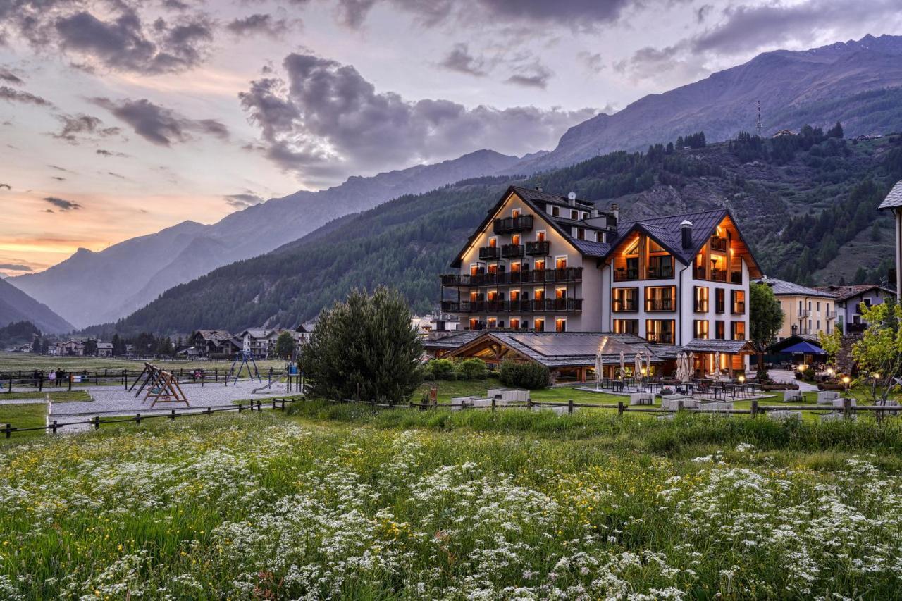 Hotel Sant'Orso - Mountain Lodge&Spa Cogne Buitenkant foto
